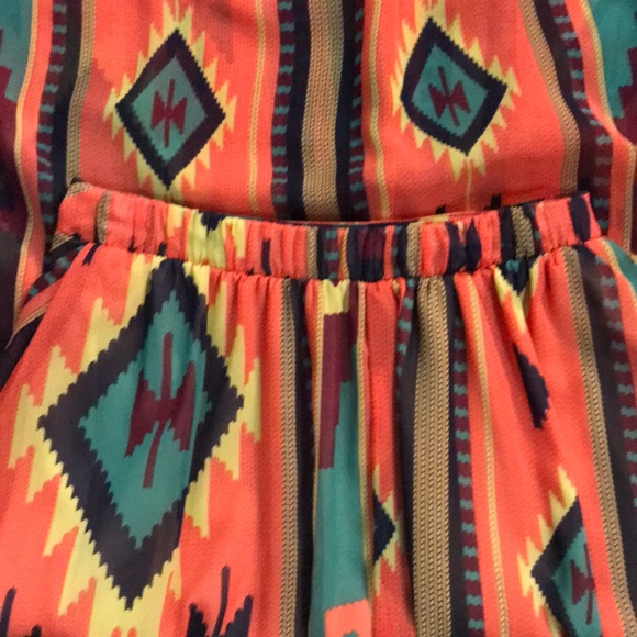 On trend tribal print bright maxi skirt. - Picture 3 of 3